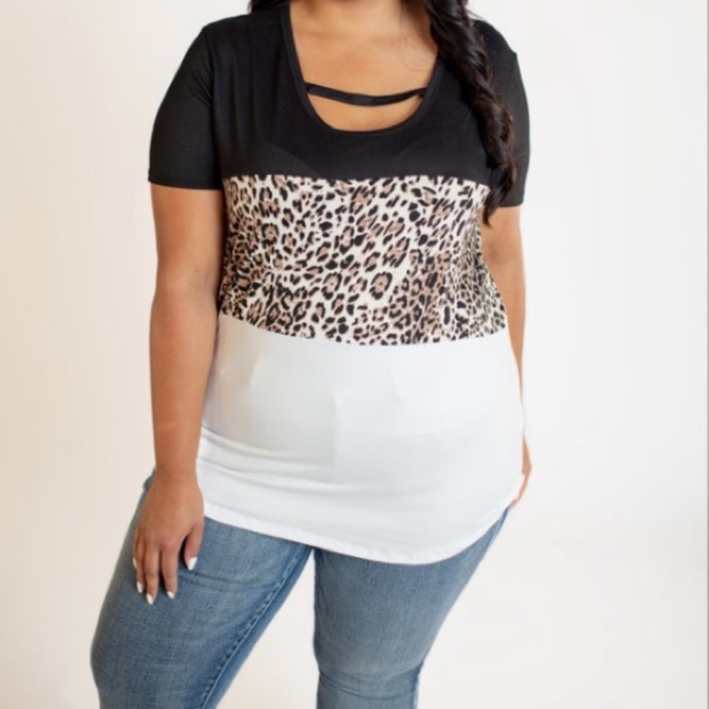 NWOT Cheetah may say top